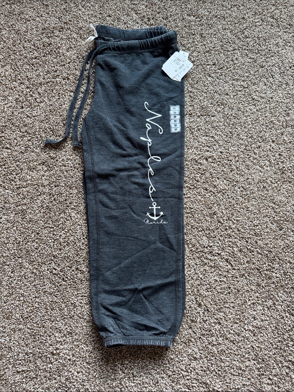 NWT WOMENS SWEAT CAPRIS US APPAREL MEDIUM